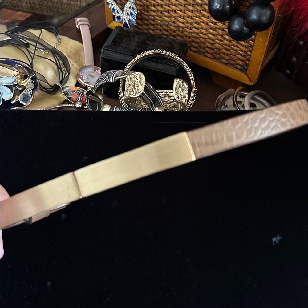 Vintage GAP Leather Skinny Belt XS